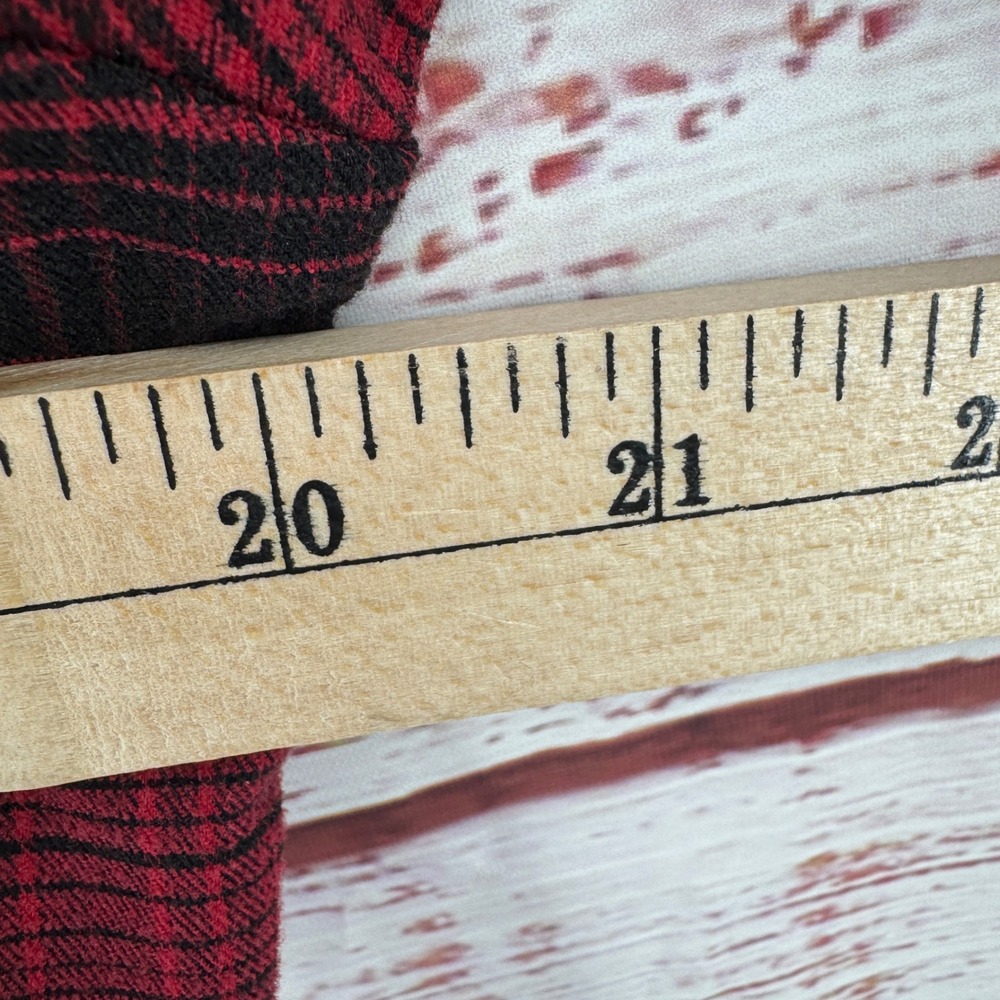 Lululemon Flannel Shirt Mens Size Small Red Black Plaid Long Sleeve Button Down - Picture 9 of 9